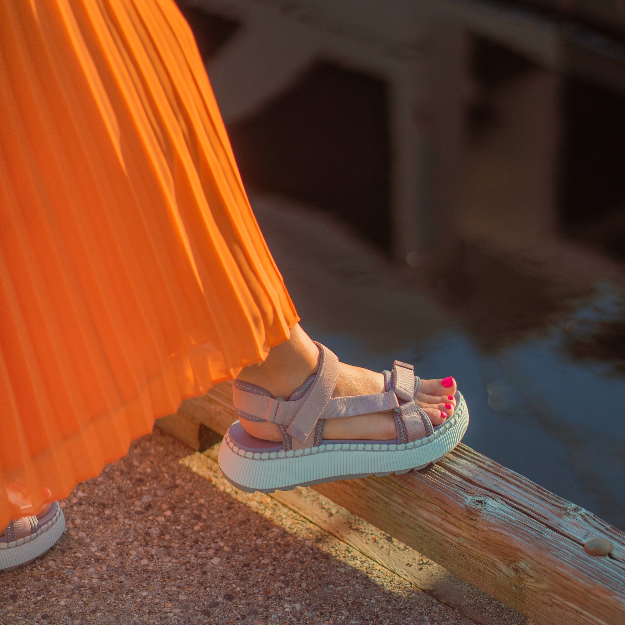 Spray Luxmotion Nylon and Suede Water-Friendly Sandal - Colour Blush