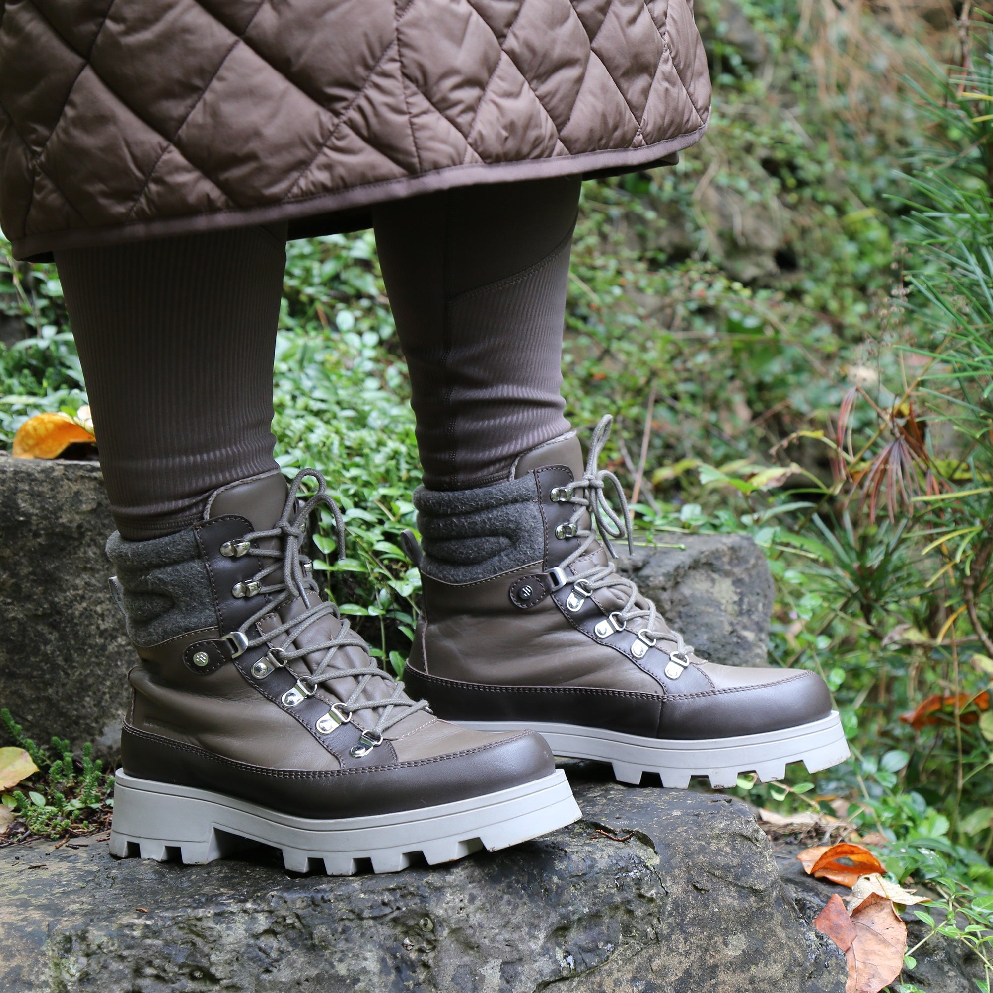 Suma Leather Waterproof Boot with PrimaLoft® - Colour Almond