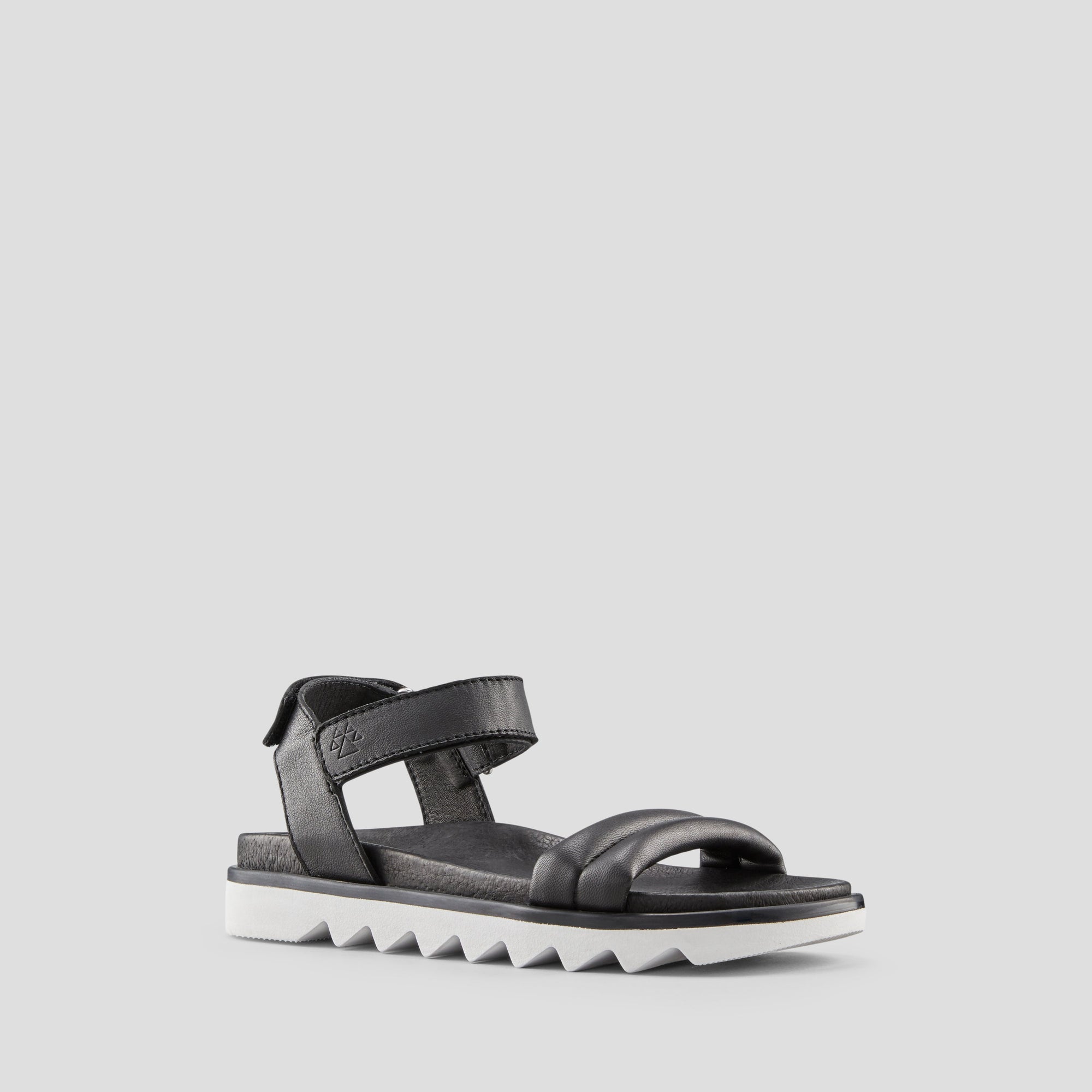 Nolo Leather Water-Repellent Sandal - Last Chance - Colour Black-White