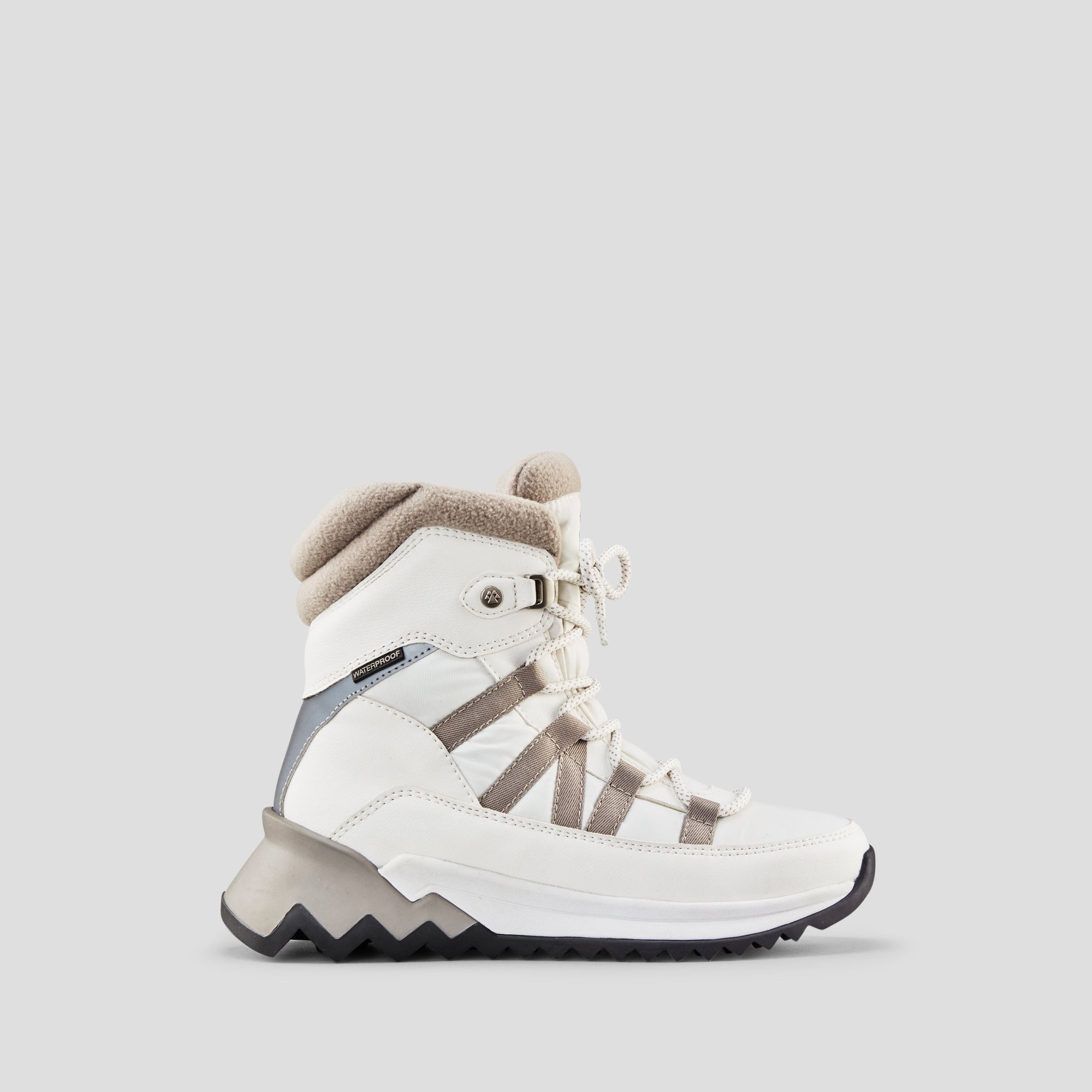 Steez Nylon Waterproof Sneaker with PrimaLoft® - Colour White