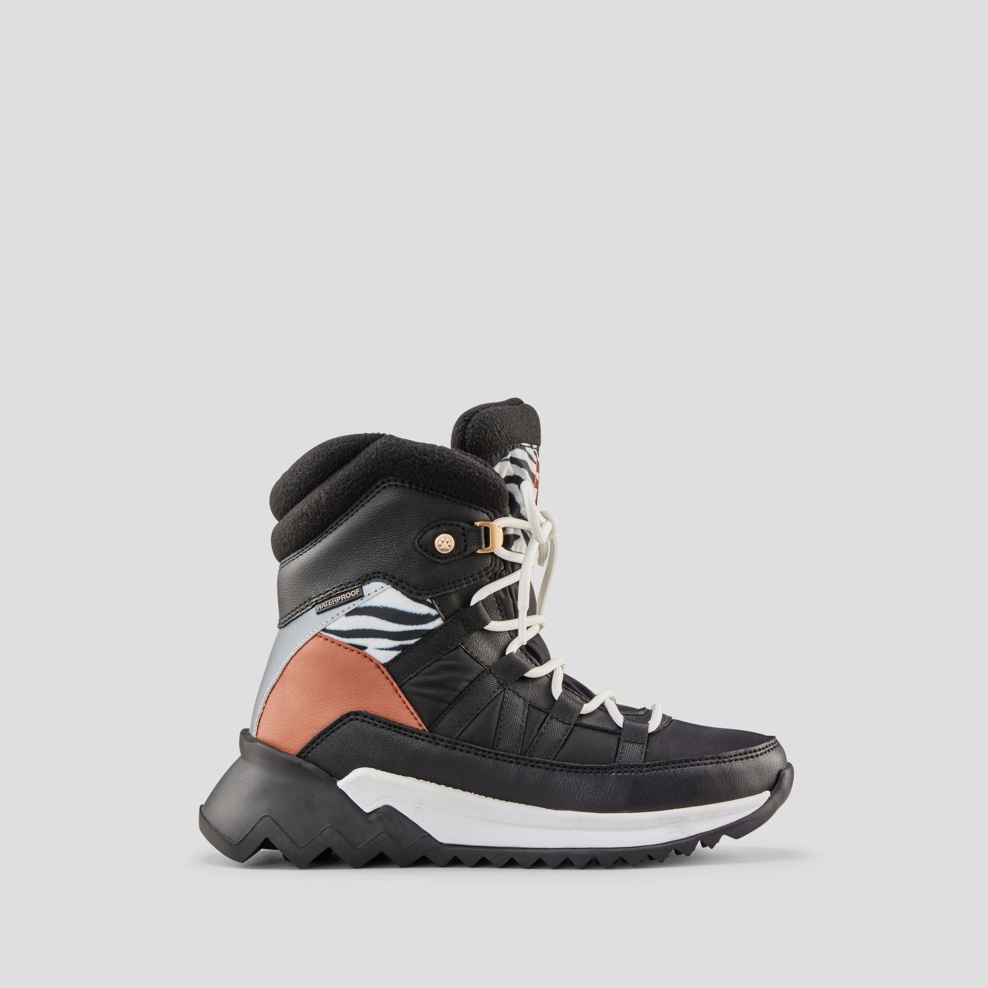 Steez Nylon Waterproof Sneaker with PrimaLoft® - Colour Zebra